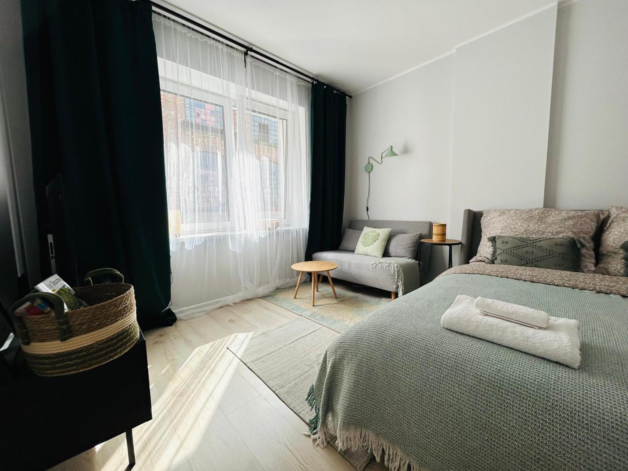 Warm Place Apartment *